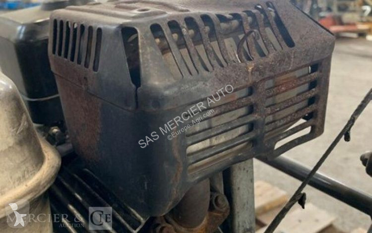Zonas verdes Eliet scarificateur essence - largeur