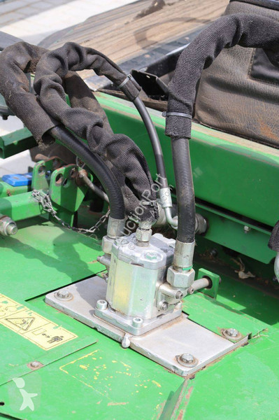 Zonas verdes John Deere 1515 S.II BM