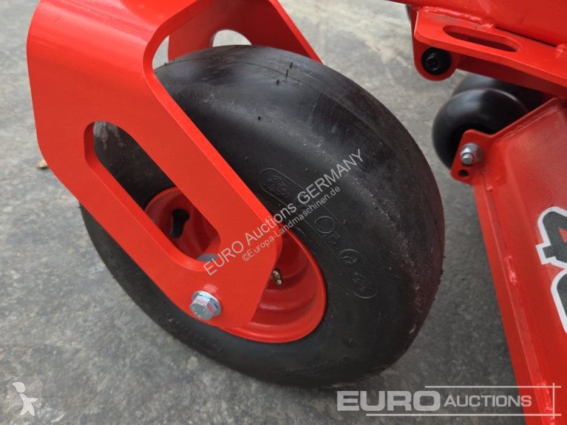 Zonas verdes Kioti ZXR48B-EU