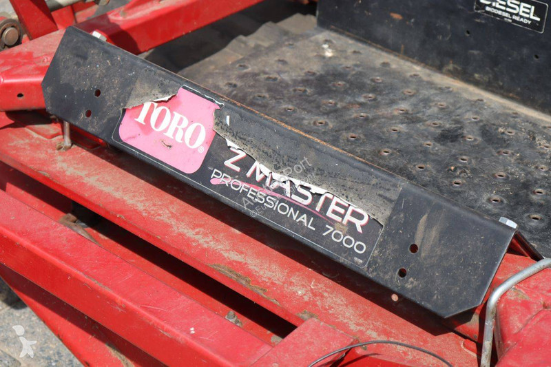 Догляд за садом і городом Toro Z Master...