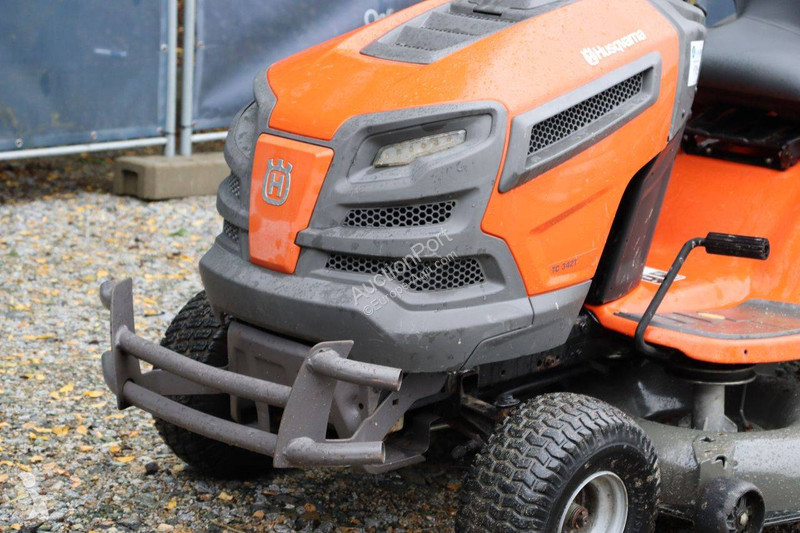 Zonas verdes Husqvarna TC 342T