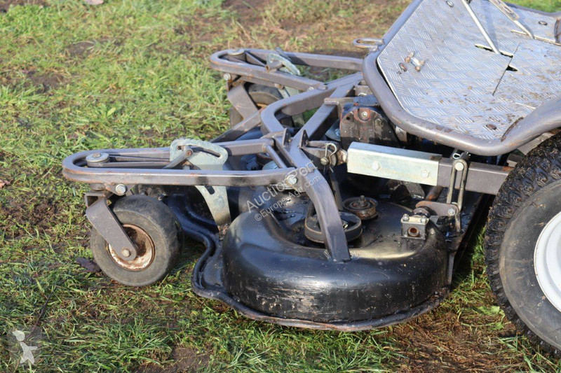 Zonas verdes Husqvarna PT 26D