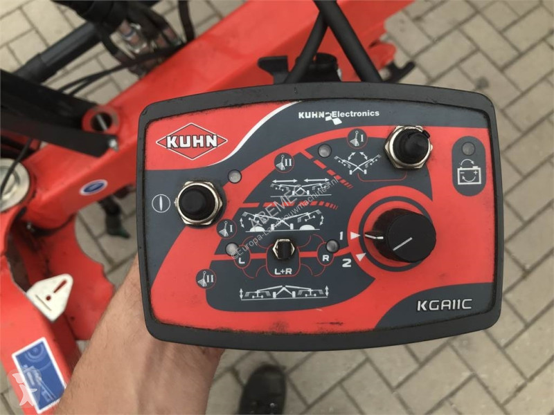 Zonas verdes Kuhn GA 8731 hark