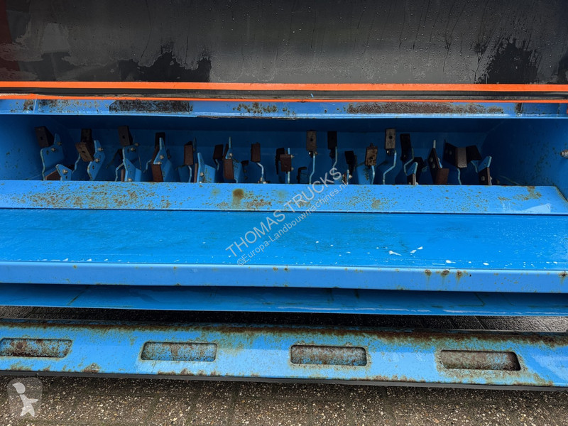 Espaces verts  Combinator CB200, Turf...