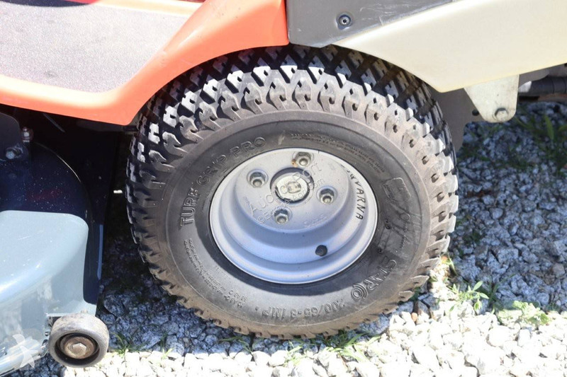 Espaces verts Husqvarna 422Ts AWD