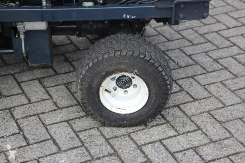 Grönområden Iseki SFH 240 Hooglosser