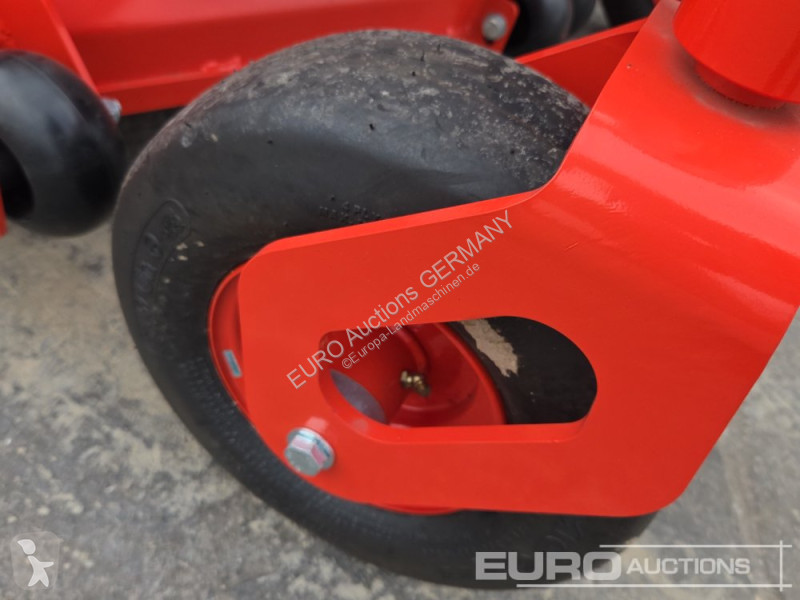 Zonas verdes Kioti ZXR48B-EU
