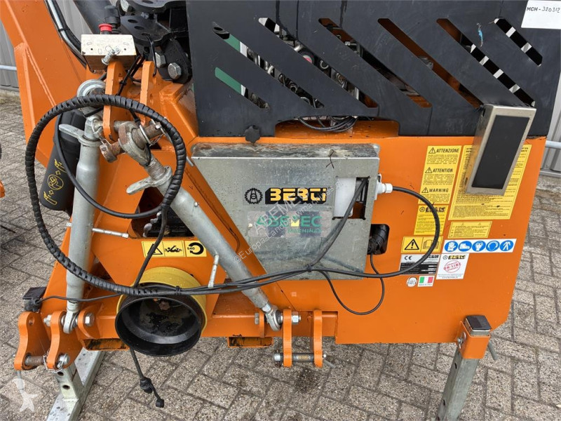 Tereny zielone Berti FBP 600 met comfort bediening