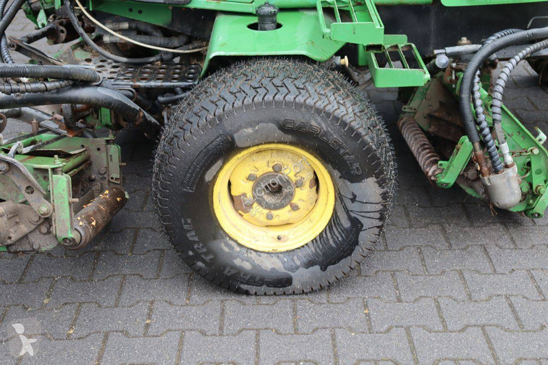 Zonas verdes John Deere Mower