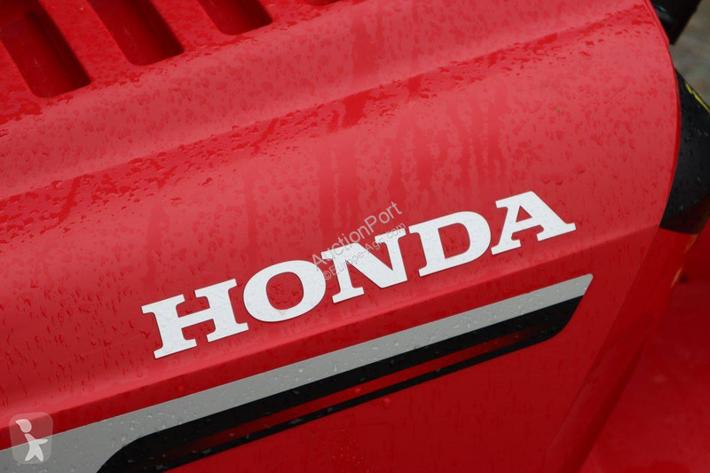Espaces verts Honda HF 2317