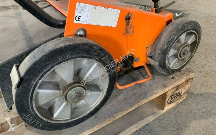 Zonas verdes Eliet scarificateur essence - largeur
