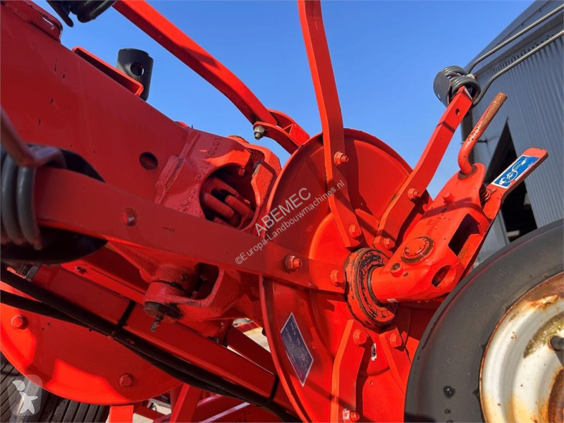 Senoseč Kuhn GF 10802 schudder