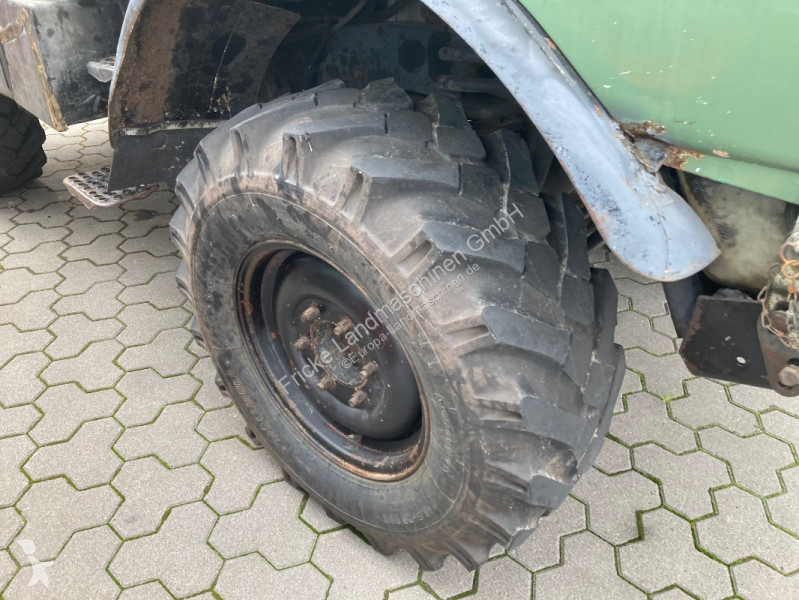 شاحنة Mercedes  U 1000