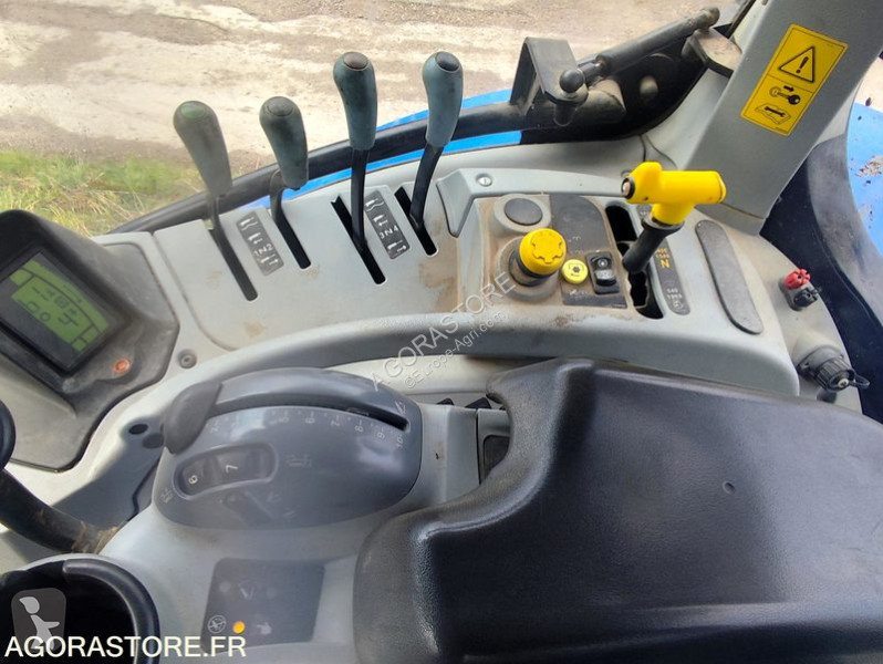 Lantbrukstraktor New Holland T7170