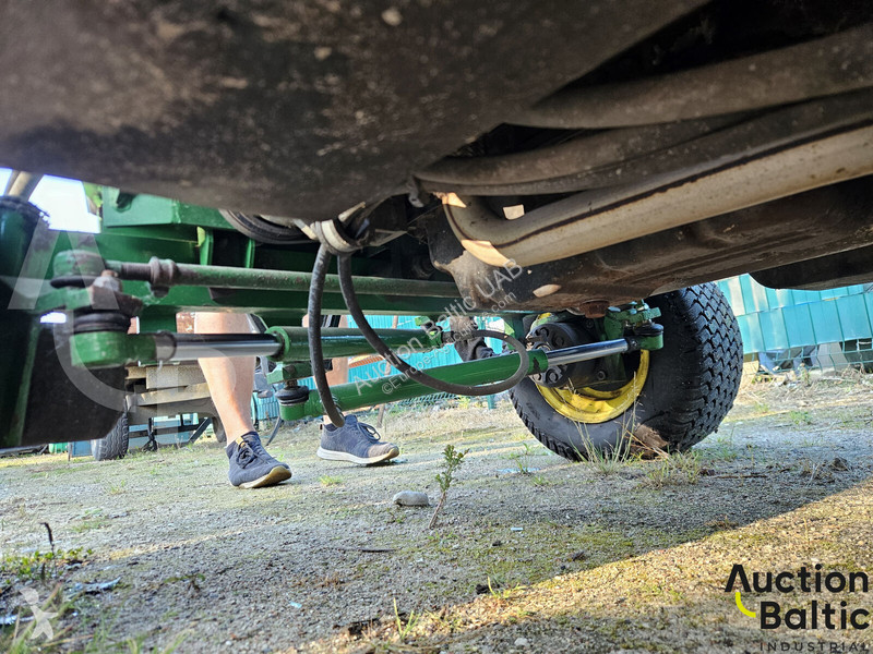 Zonas verdes John Deere 1505 S.II BM