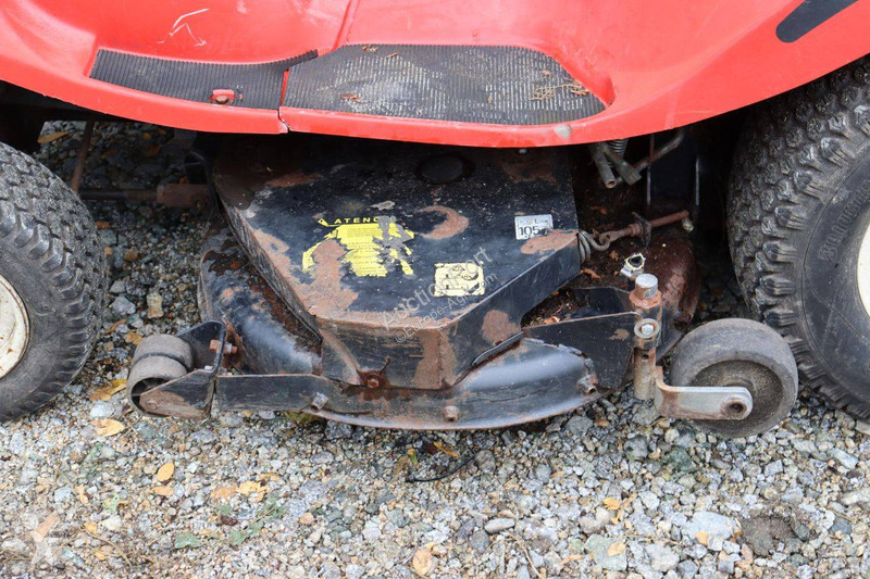 Zonas verdes Yanmar RD122