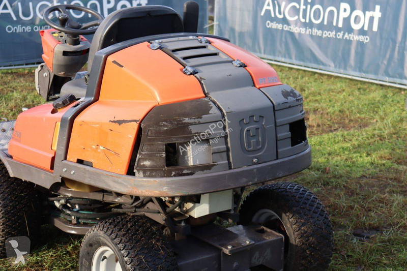 Zonas verdes Husqvarna PT 26D
