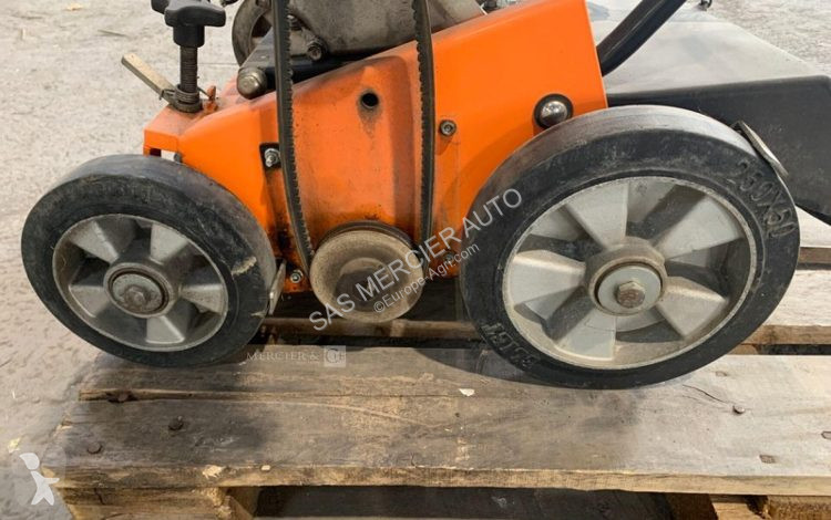 Zonas verdes Eliet scarificateur essence - largeur