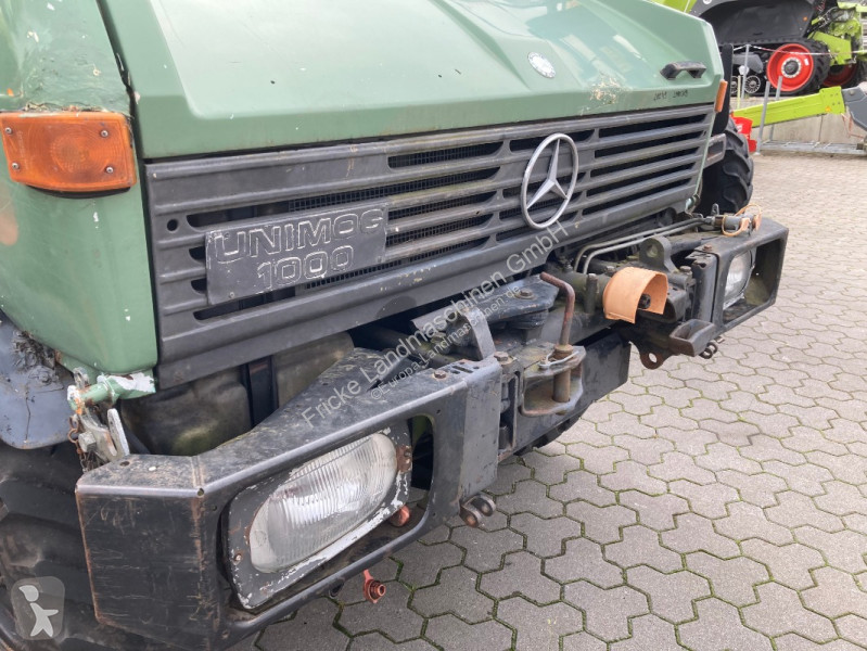 شاحنة Mercedes  U 1000