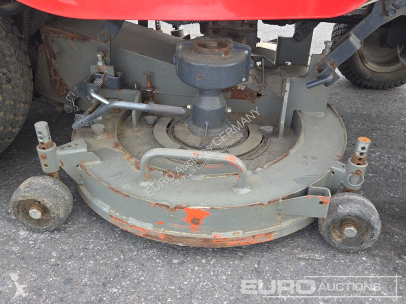 Zonas verdes Kubota G23-3