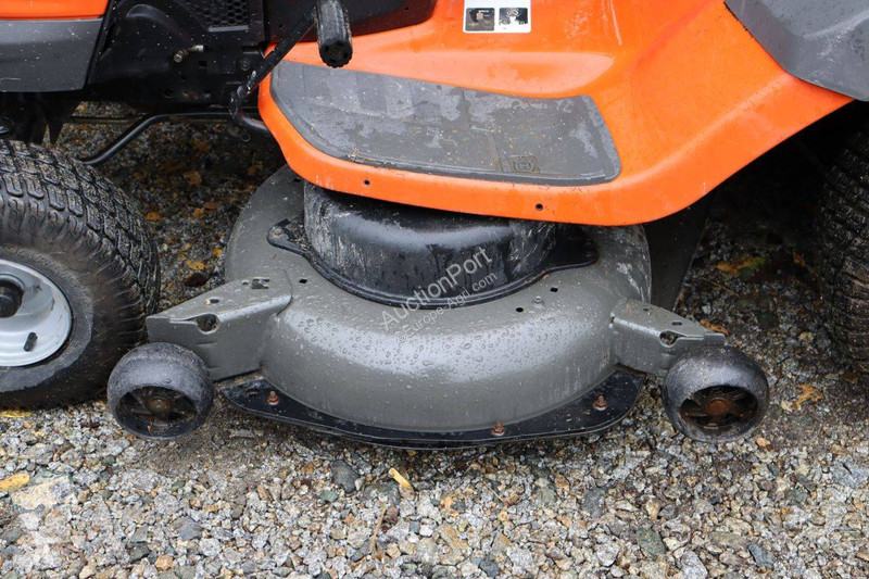 Zonas verdes Husqvarna TC 342T