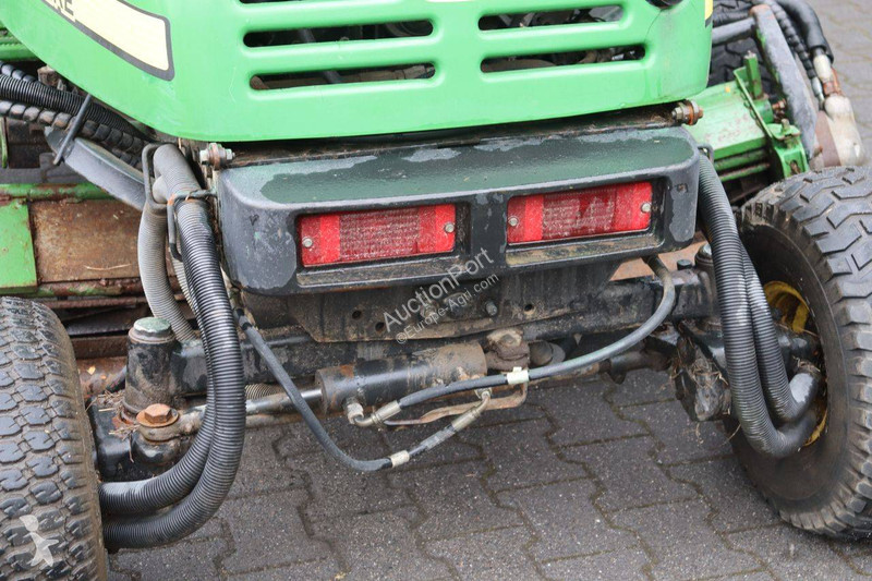 Zonas verdes John Deere Mower