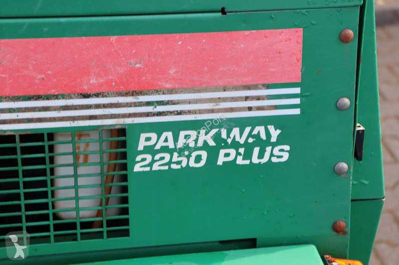 Zonas verdes Ransomes PARKWAY 2250