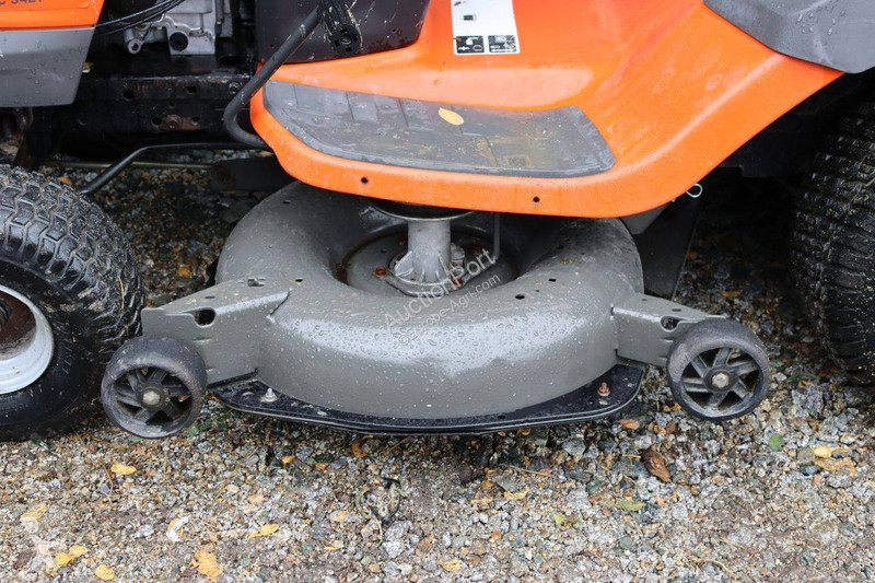 Zonas verdes Husqvarna TC 342T