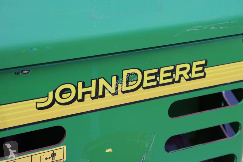 Zonas verdes John Deere ZTRAK 717E