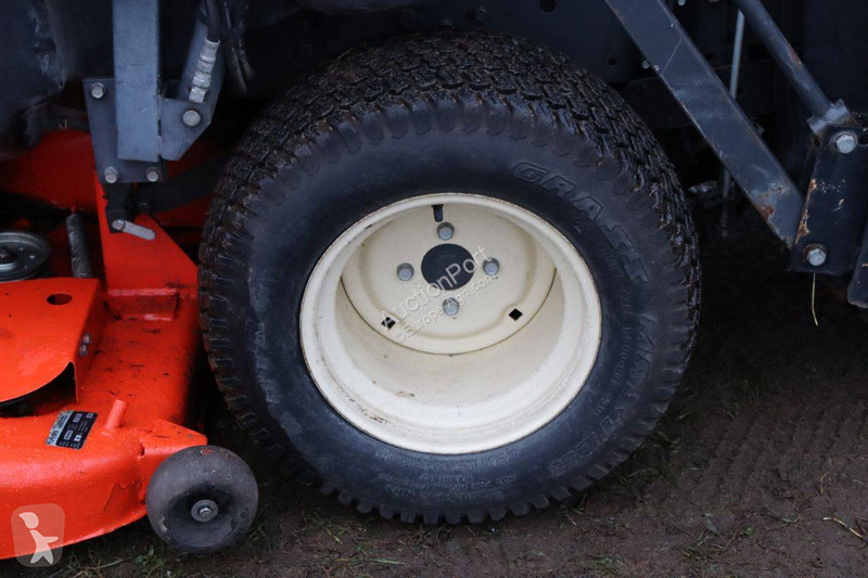 Zonas verdes Kubota GZD21
