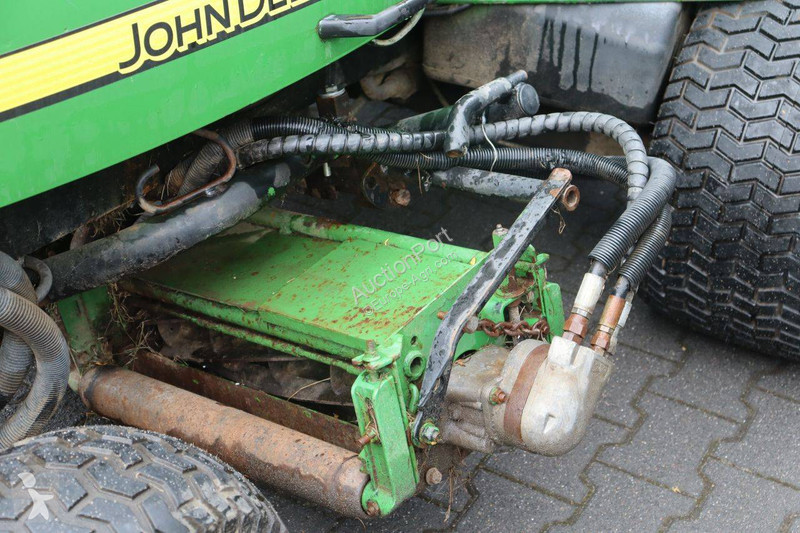 Zonas verdes John Deere Mower