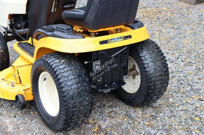 Zonas verdes Cub Cadet GT-1224 Hydrostatic