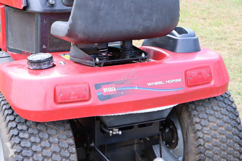 مساحات خضراء Toro 523DXI