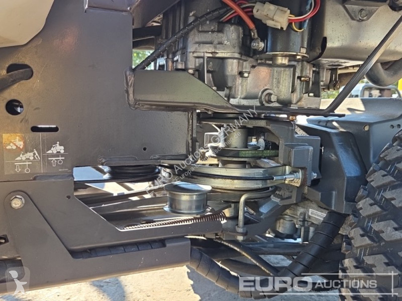 Espaces verts Husqvarna R422TS