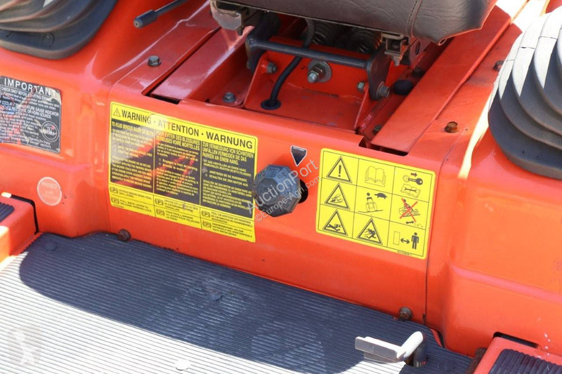 Zonas verdes Kubota ZD21-EC