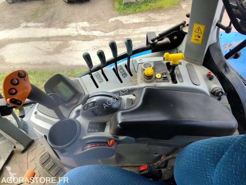 Lantbrukstraktor New Holland T7170