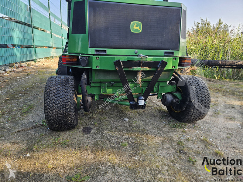 Zonas verdes John Deere 1505 S.II BM