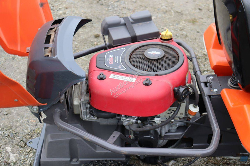Zonas verdes Husqvarna R216 AWD