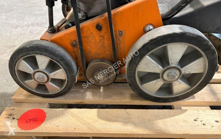 Zonas verdes Eliet scarificateur essence - largeur