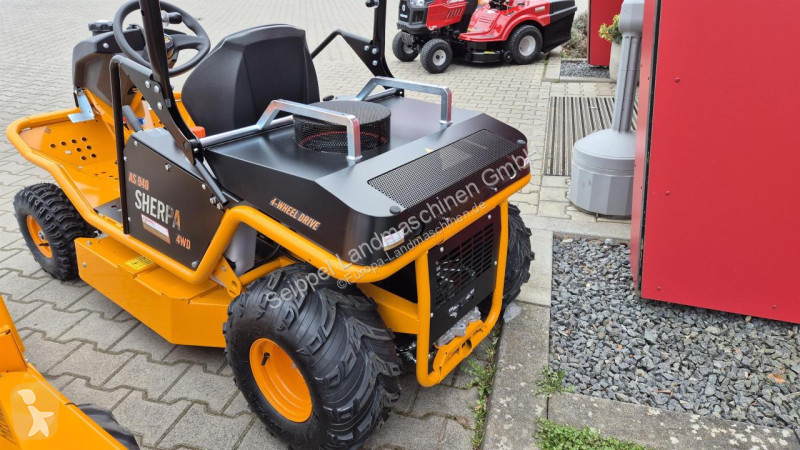 Zonas verdes jardins AS Motor  AS 940 SHERPA...