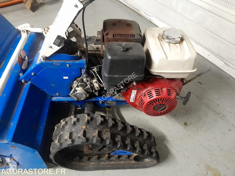Espaces verts Iseki HRCE80