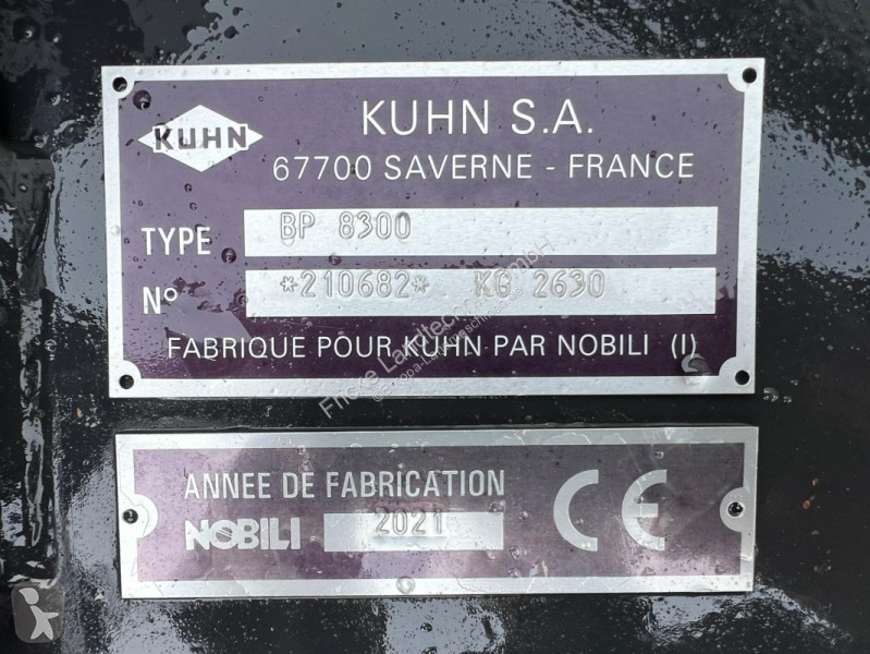 Grönområden Kuhn 8300