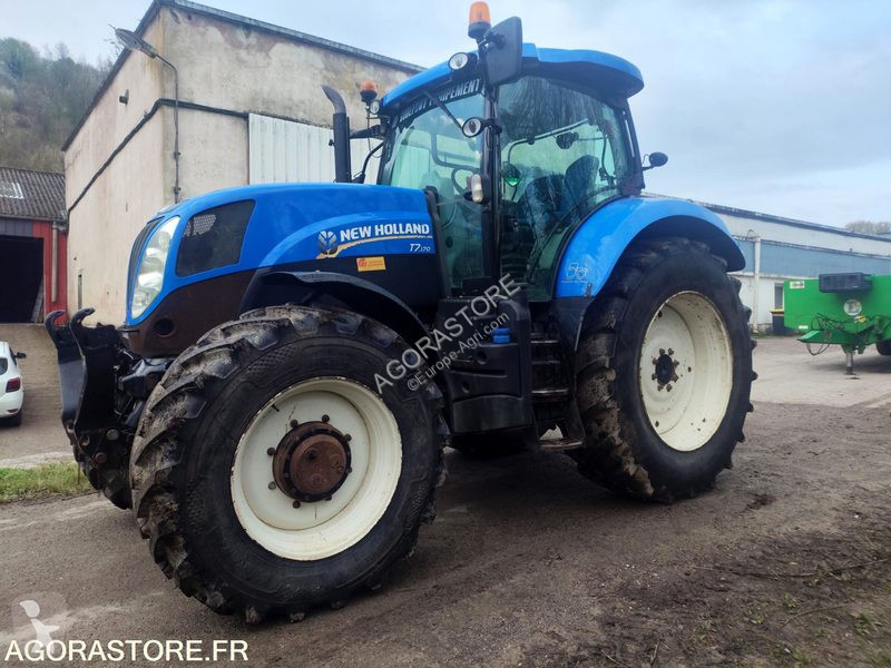Lantbrukstraktor New Holland T7170