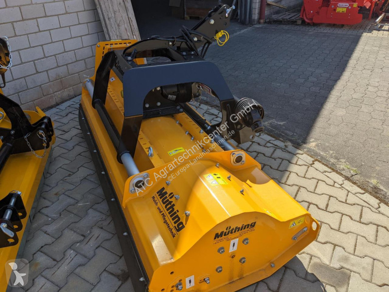 Grönområden Muthing  MU-H Vario 220 HSV