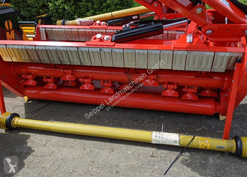 Grönområden Maschio Gaspardo  Giraffa XL 210 SE