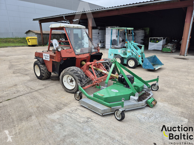 Spazi verdi Aebi Schmidt TT80
