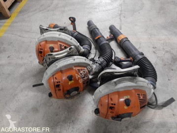 Leaf blower