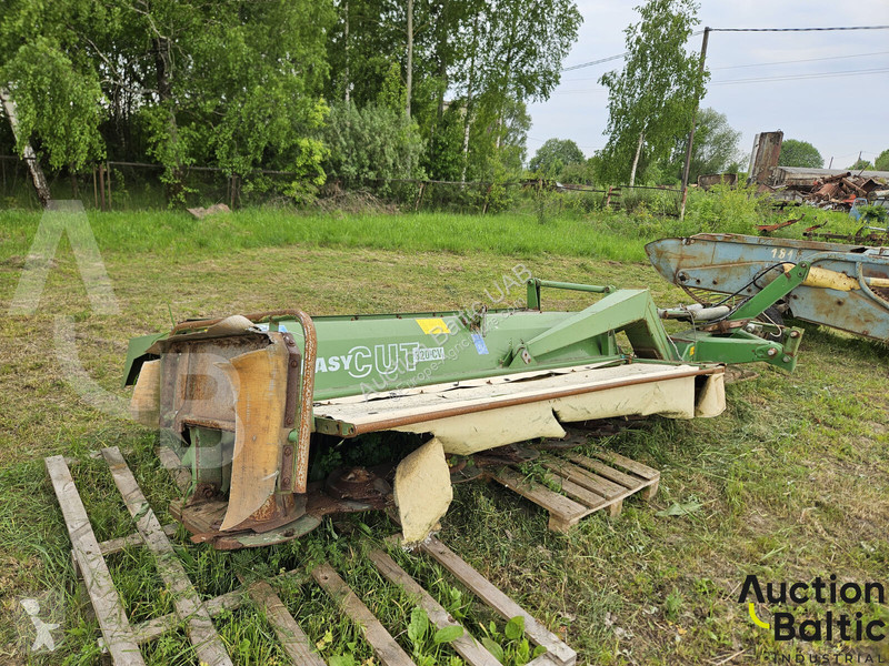 Grönområden Krone Easy Cut 320 CV