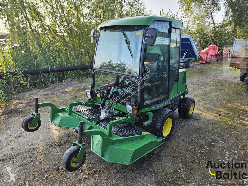 Zonas verdes John Deere 1505 S.II BM