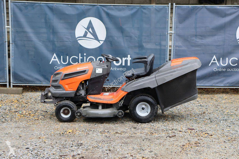 Zonas verdes Husqvarna TC 342T